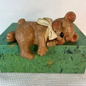 VTG Ceramic Sleeping Teddy‎ Bear Shelf Sitter Figurine Brown Bow Nursery Sleeper